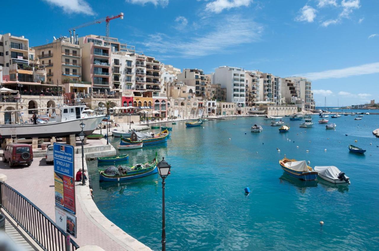 Prime Location Apartment With Side Seaviews Sliema Ngoại thất bức ảnh